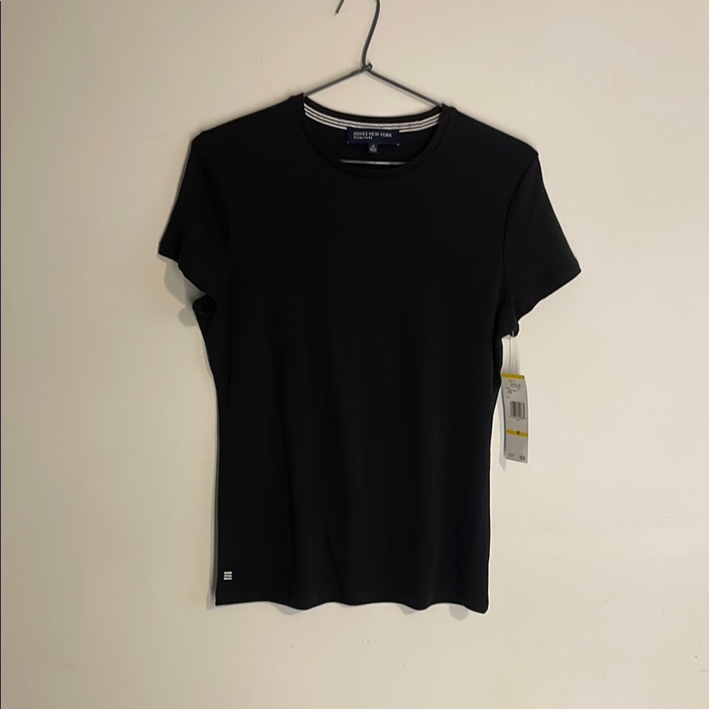 Jones New York Black Short Sleeve T-Shirt